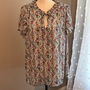 Short sleeve floral top Size 1X NEW WITH TAGS 🎊
